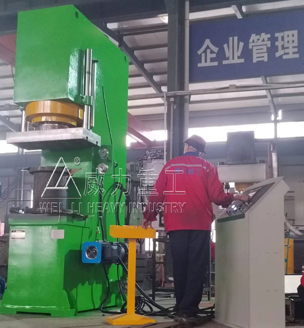 315噸單柱液壓機(新能源汽車配件生產用)